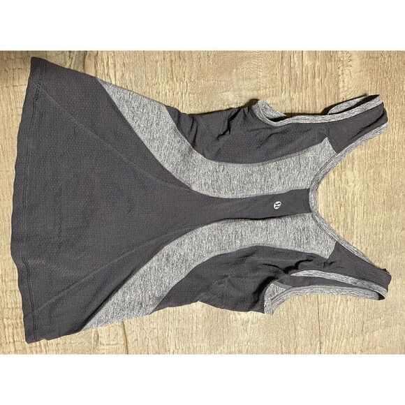 Lululemon tank top - Picture 3 of 3